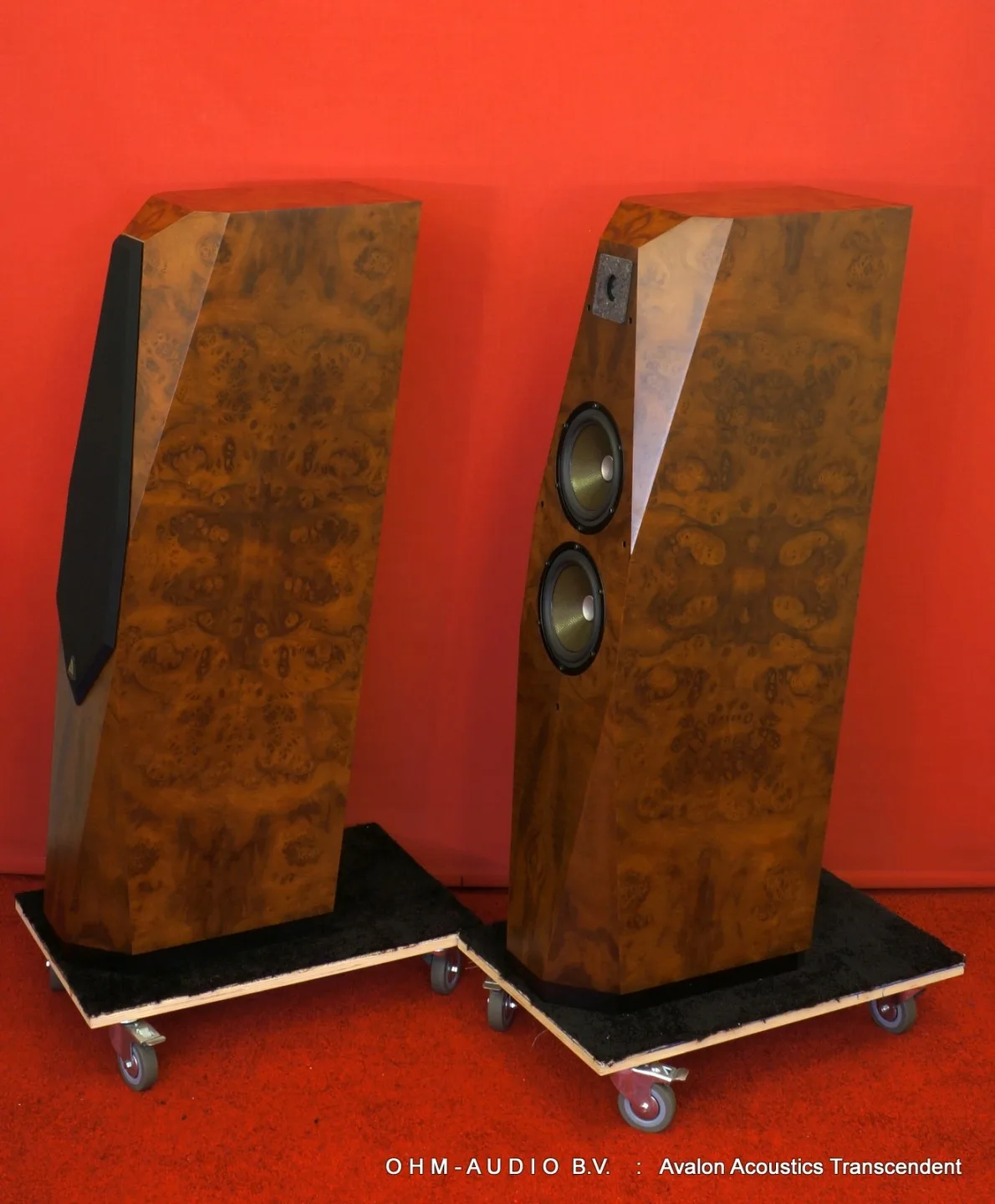 Avalon Acoustics Transcendent in Walnut Cluster Burl, Mint Condition : Sold to Belgium
