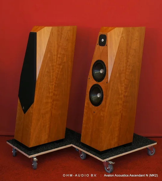 Avalon Ascendant N (MK2) en Chilled Cherry : Vendu aux Pays-Bas