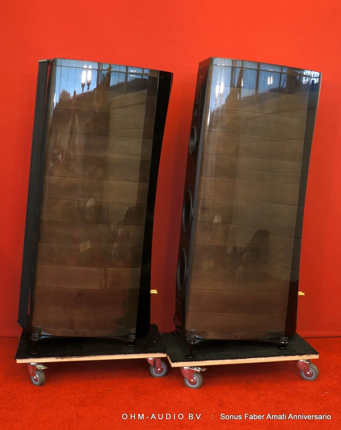 Sonus Faber Amati Anniversario Graphite High Gloss: Verkauft nach Polen