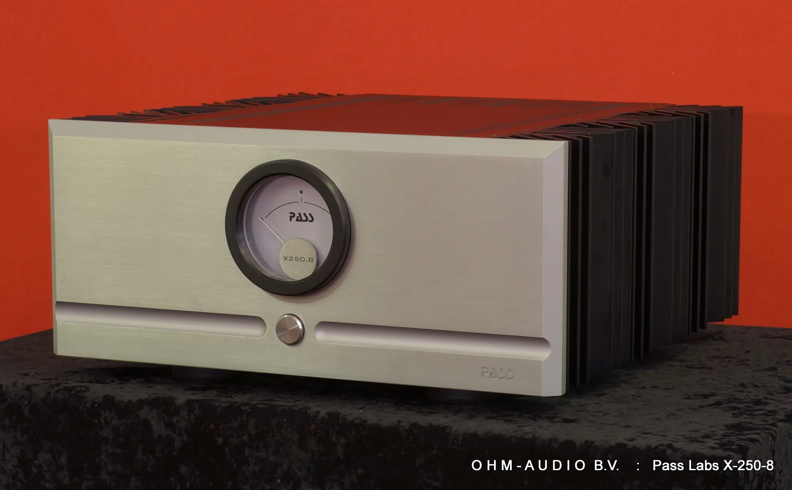 Pass Labs X-250.8 Amplificateur Stéréo de Puissance : Vendu aux Pays-Bas