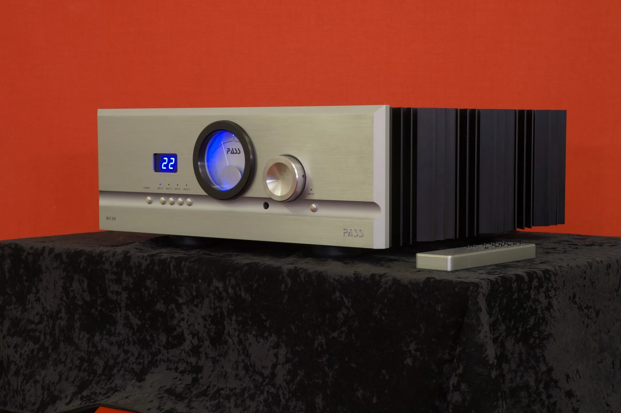 Pass Labs INT-60 Integrated Amplifier, New Series : Sold to the Netherlands