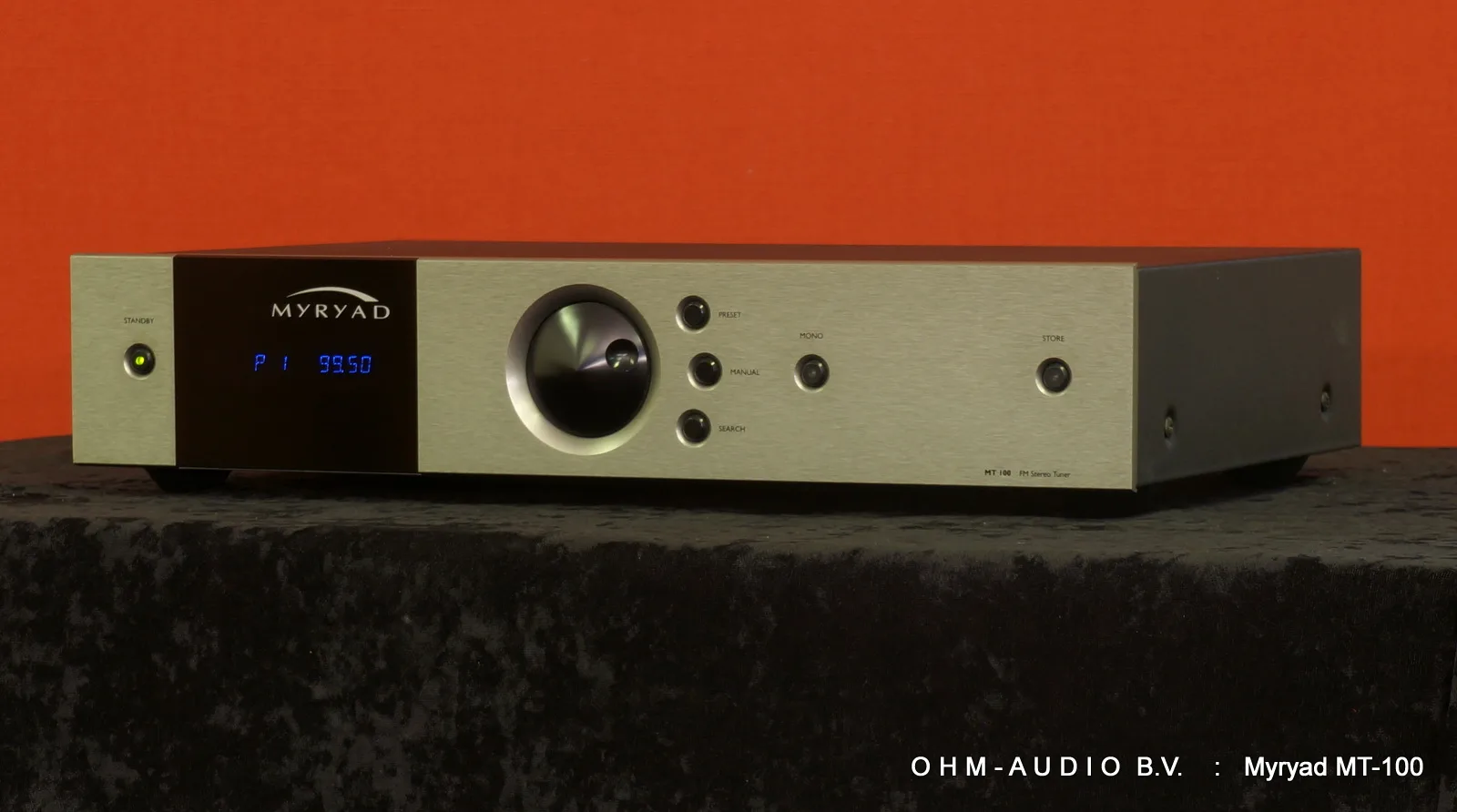 Myryad MT-100 High End Tuner, incl remote control : SOLD