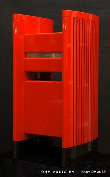Halcro DM-38 SE Reference Poweramplifier : Sold to the Netherlands