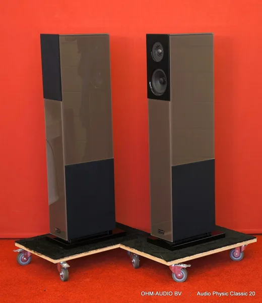Audio Physic Classic 20, Verre Gris Haute Brillance, État Neuf et Complet : VENDU
