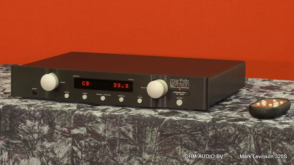Mark Levinson 320S Balanced Preamplifier incl. Remote : Sold to the Netherlands