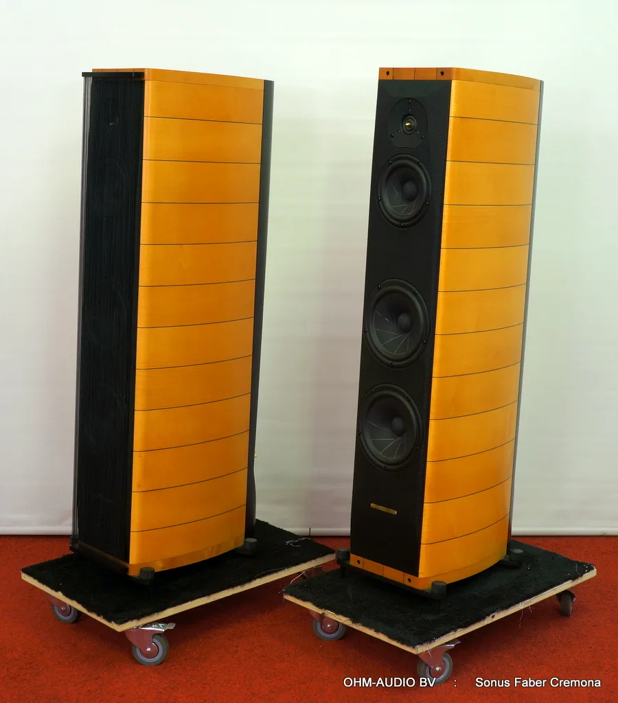 Sonus Faber Cremona, Maple, in sehr gutem Zustand: Verkauft in die Niederlande
