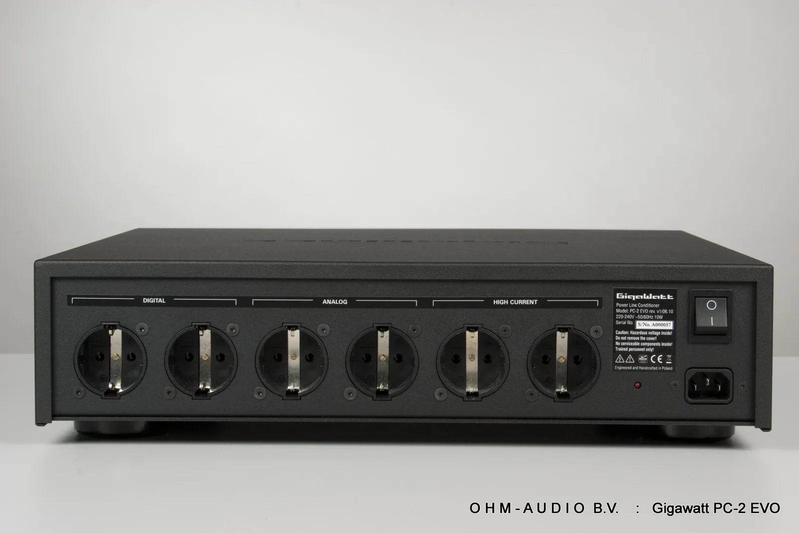 Gigawatt PC-2 Evo, Black, with LC3 MK3 Powercord, New in Box : Sold Out