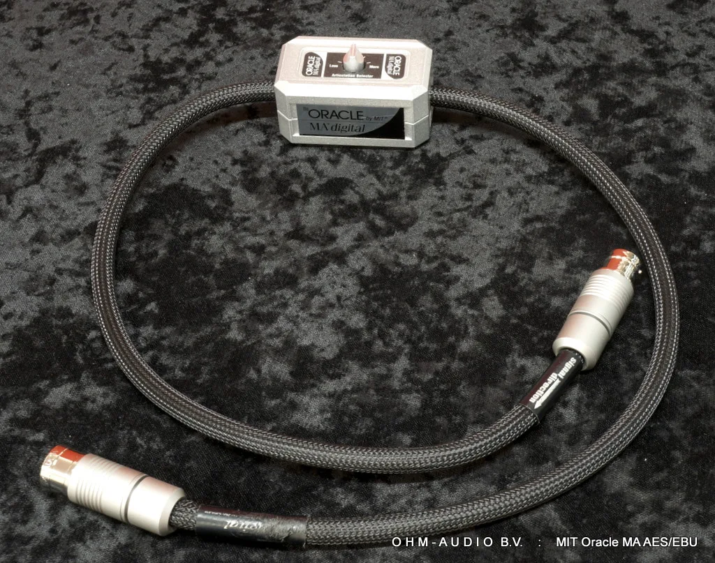 MIT Oracle MA Digital AES/EBU, 1 Meter, In Doos : SOLD