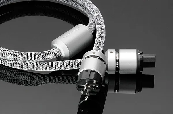 Gigawatt LS-1 Evo+ Reference Powercord Silver Rhodium