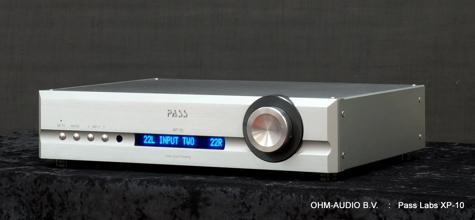 Pass Labs XP-10 Balanced Preamplifier, Latest Version with Autogain, 2 Years Old : Sold