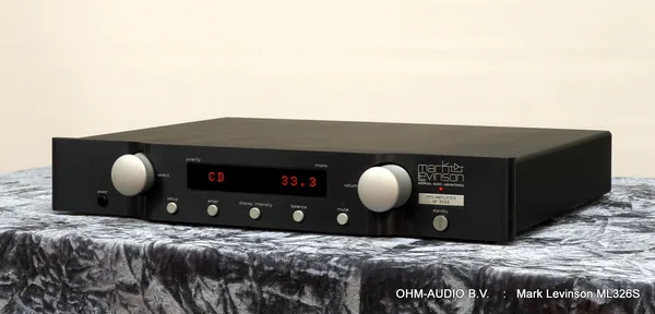 Mark Levinson 326S Line Preamplifier + Optional Phonoboard, Like New : Sold