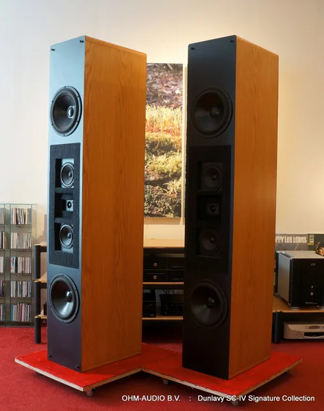 Dunlavy SC-IV Signature Collection, Oak Veneer : Sold