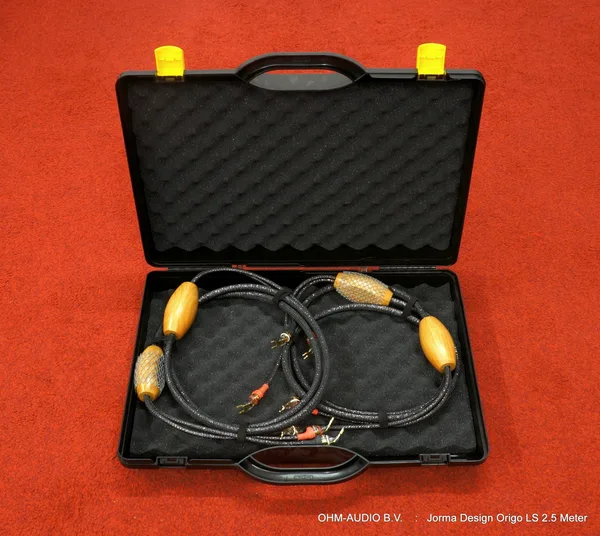 Jorma Design Origo Luidsprekerkabel, 2.5 Meter ( 8 ft ) : SOLD to Italy