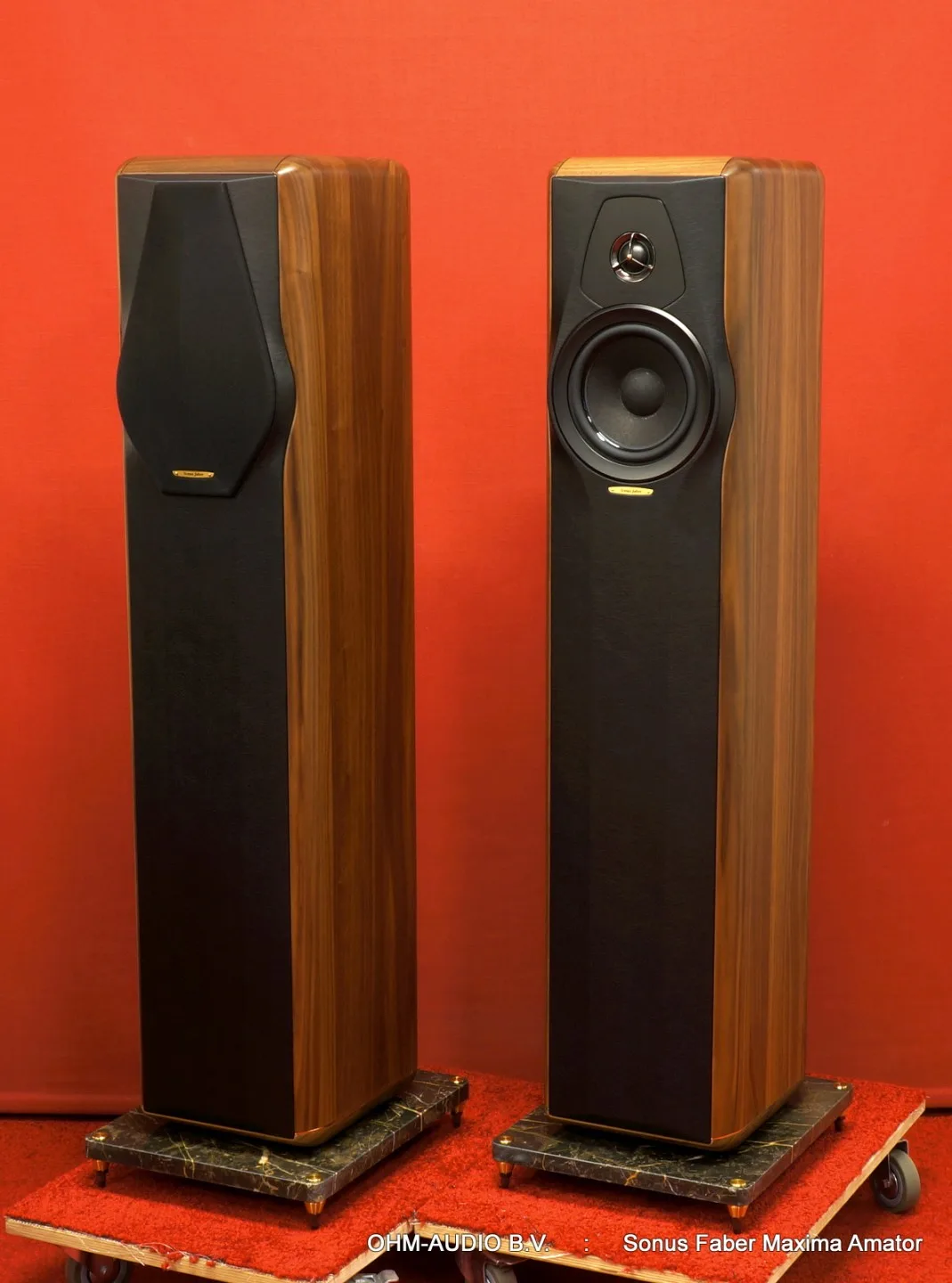 Sonus Faber Maxima Amator, Standlautsprecher 2-Wege, Massives Walnussholz, Neu
