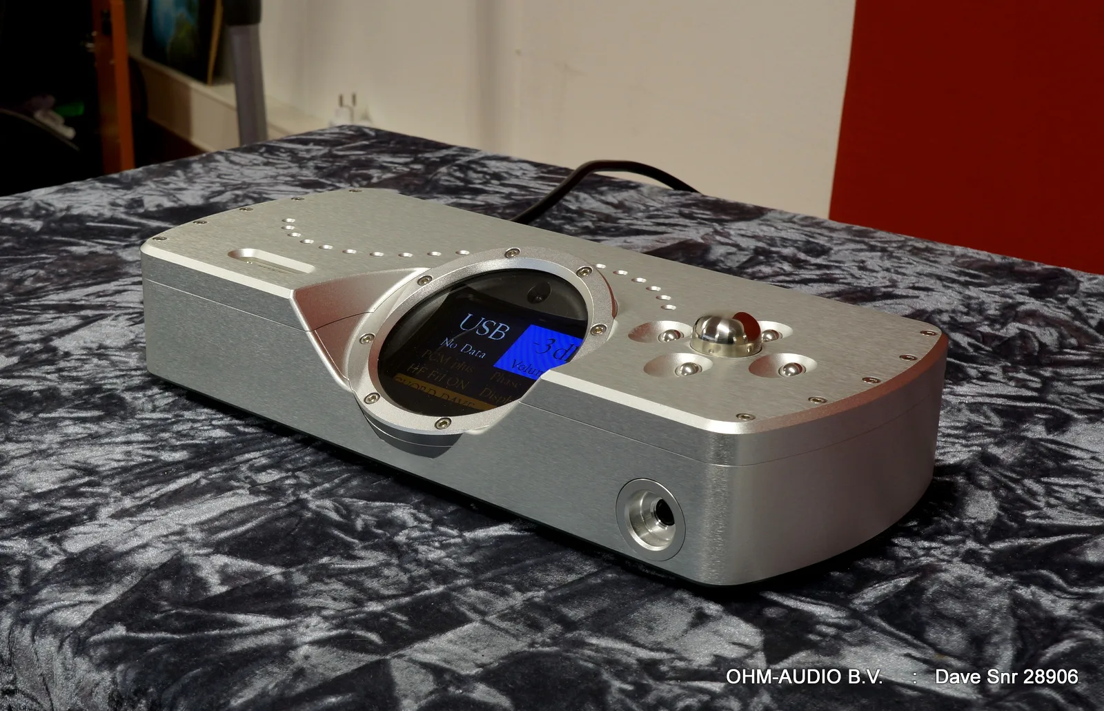 Chord DAVE, DAC, Like New, Including OVP : SOLD to Germany