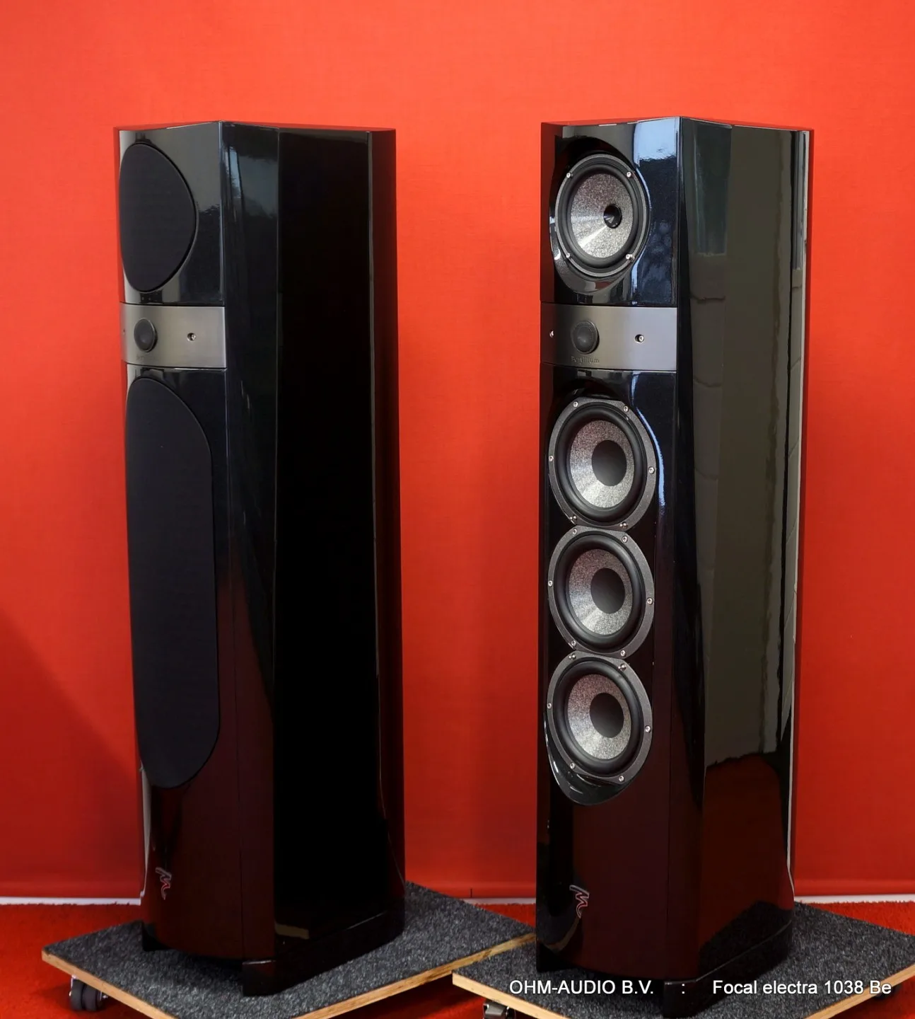 Focal Electra 1038 BE2, Hoogglans Zwart, Nieuwstaat, Inclusief Originele Verpakking : SOLD
