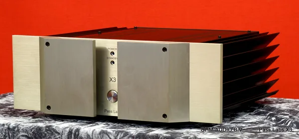 Pass Labs X3, 3-Channel Power Amplifier, 3 x 150 Watt, Including OVP : SOLD