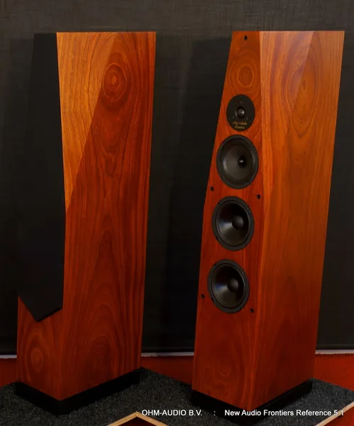 New Audio Frontiers Reference 5.1, Nieuwstaat, Inclusief Originele Verpakking : SOLD