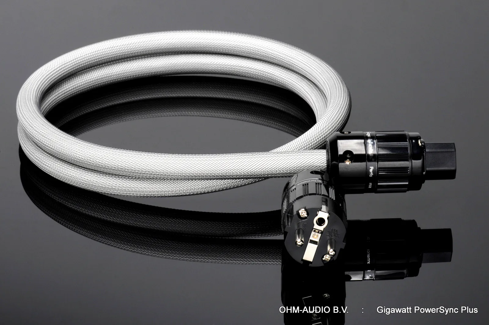 Gigawatt PowerSync Plus, Basic Line Stromkabel
