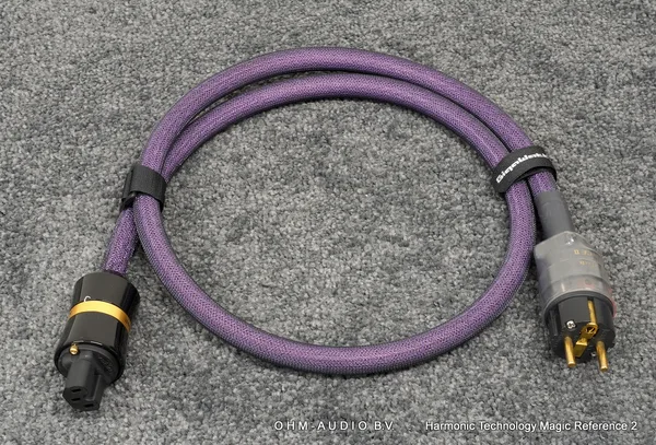 Harmonic Technology Magic Reference 2, 1.5 Meter, Inclus AudioQuest NRG-500 : VENDU