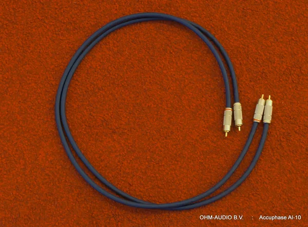 Accuphase AL-10, Câble Interlink Analogique Asymétrique, 1,0 Mètre : VENDU au Danemark