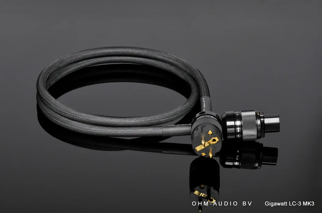 Gigawatt LC-3 MK3 Powercord, 1.5 Meter, Nieuwstaat : SOLD