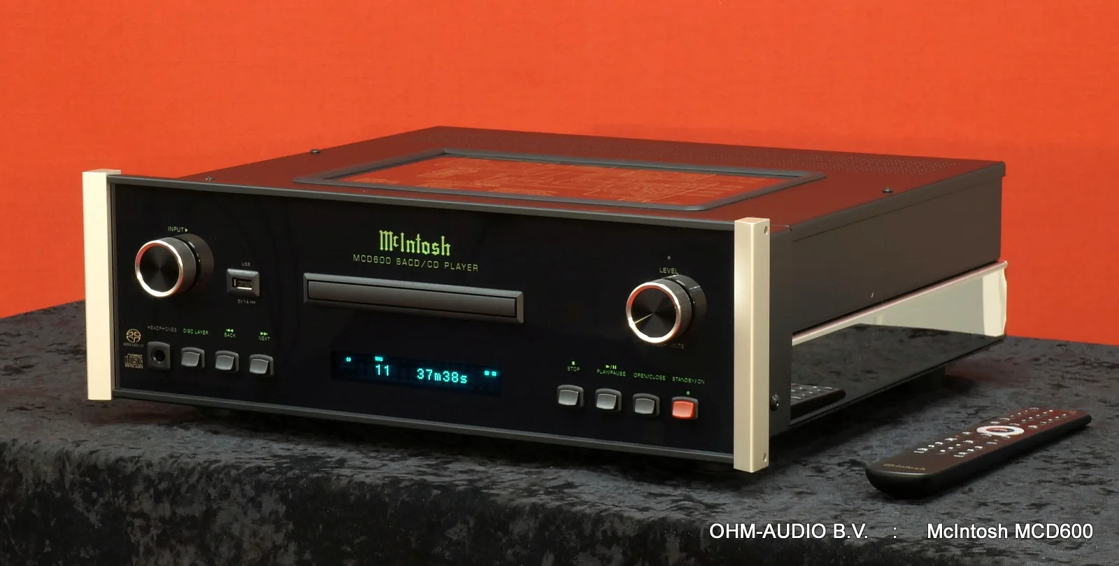 McIntosh MCD600, High-End CD/SACD-Player mit digitalen Eingängen und Lautstärkeregelung