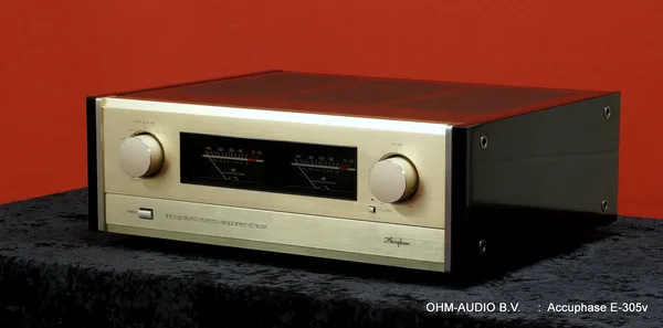 Accuphase E-305V, Integrierter Verstärker, Guter Zustand : VERKAUFT