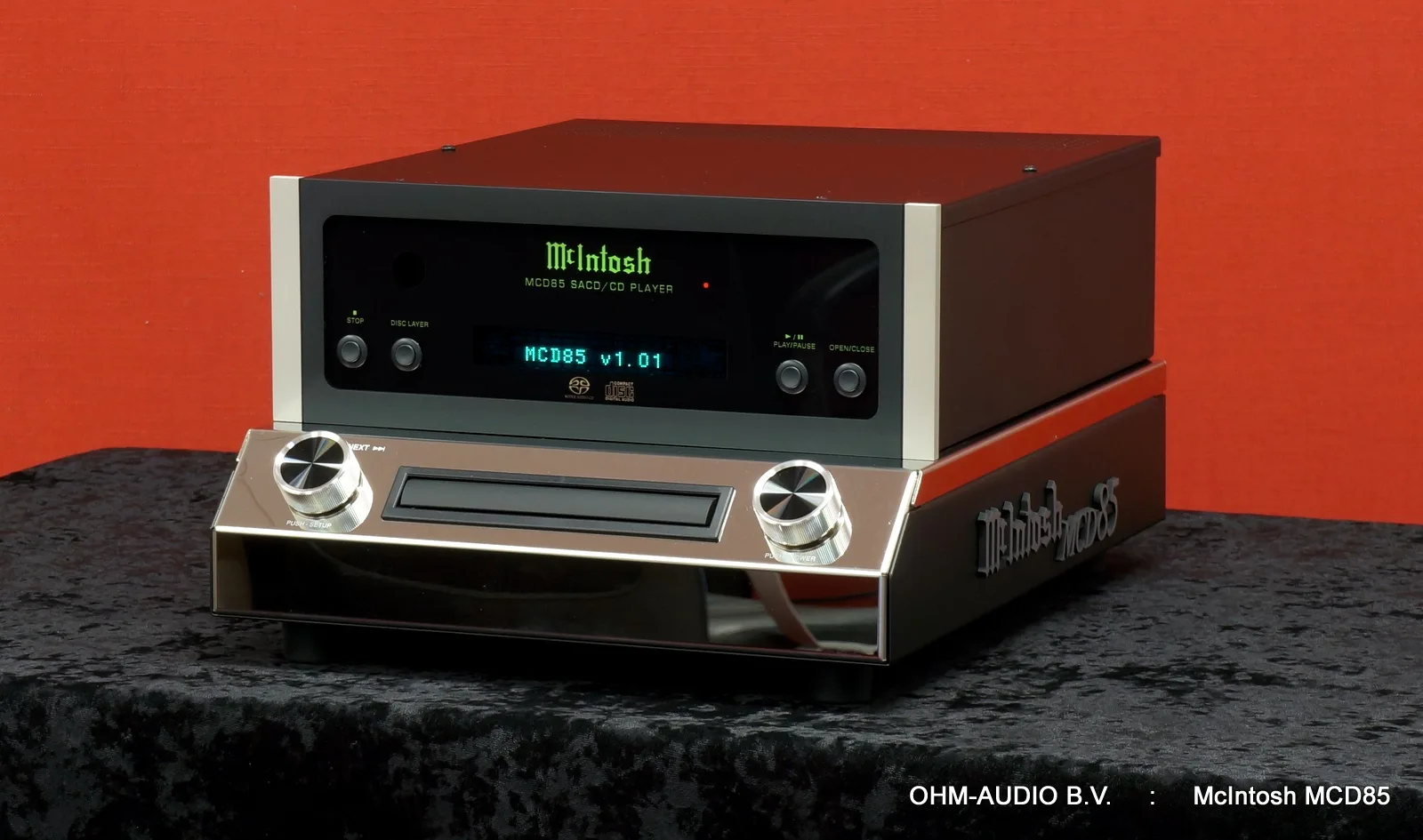 McIntosh MCD85 CD/SACD Player with Digital Inputs
