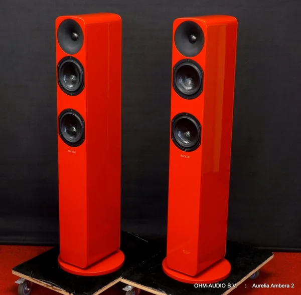 Aurelia Ambera II (2), High Glossy Red, Inklusive Originalverpackung : VERKAUFT