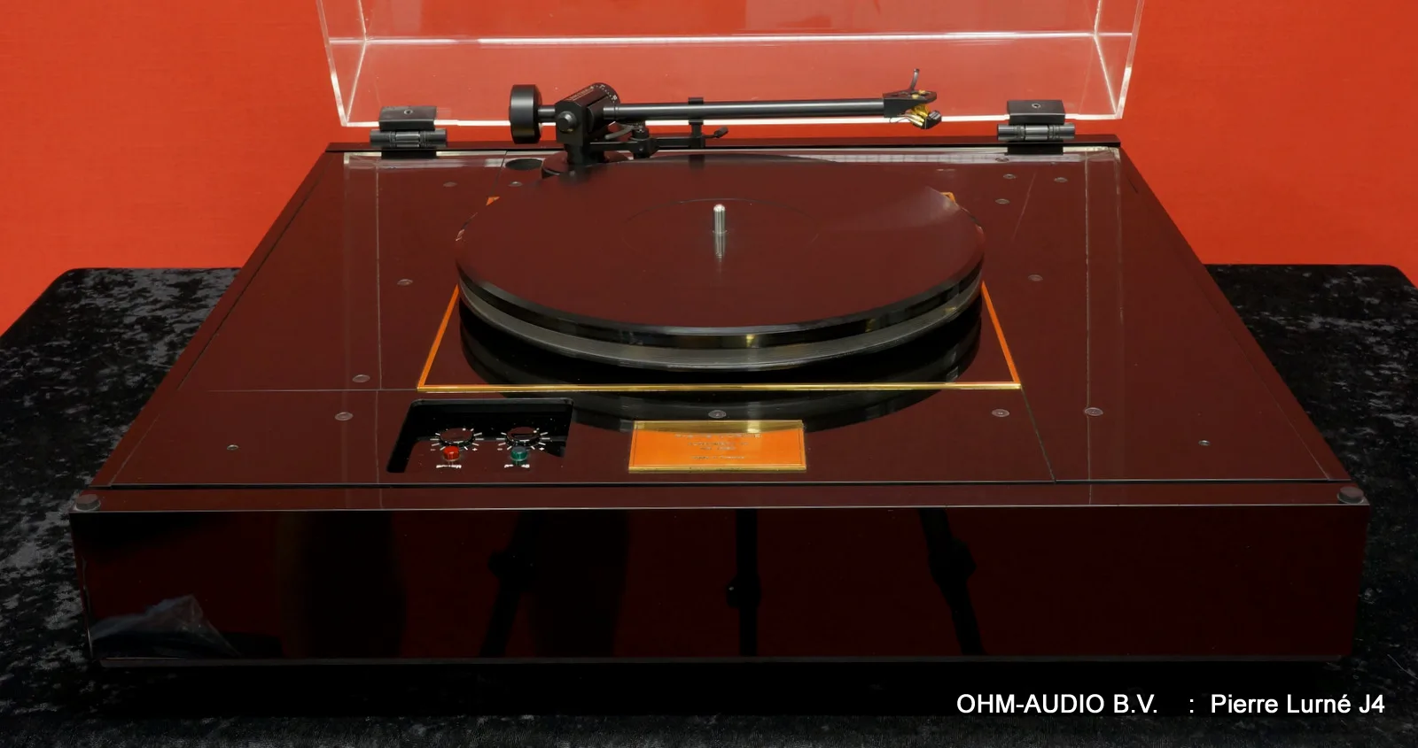 Audiomeca J4 + Linn Ekos Tonearm, High End Turntable, Pierre Lurné Design : SOLD