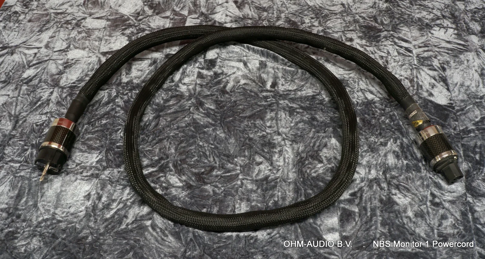 NBS Monitor 1 Powercord, 1.8 Meter, Occasion, Met Furutech FI-50 connectors : SOLD