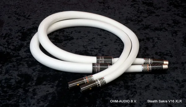 Stealth Sakra V16 XLR, 1.0 Meter, Analoge Interlink, Inclusief Verpakking en Certificaat : SOLD