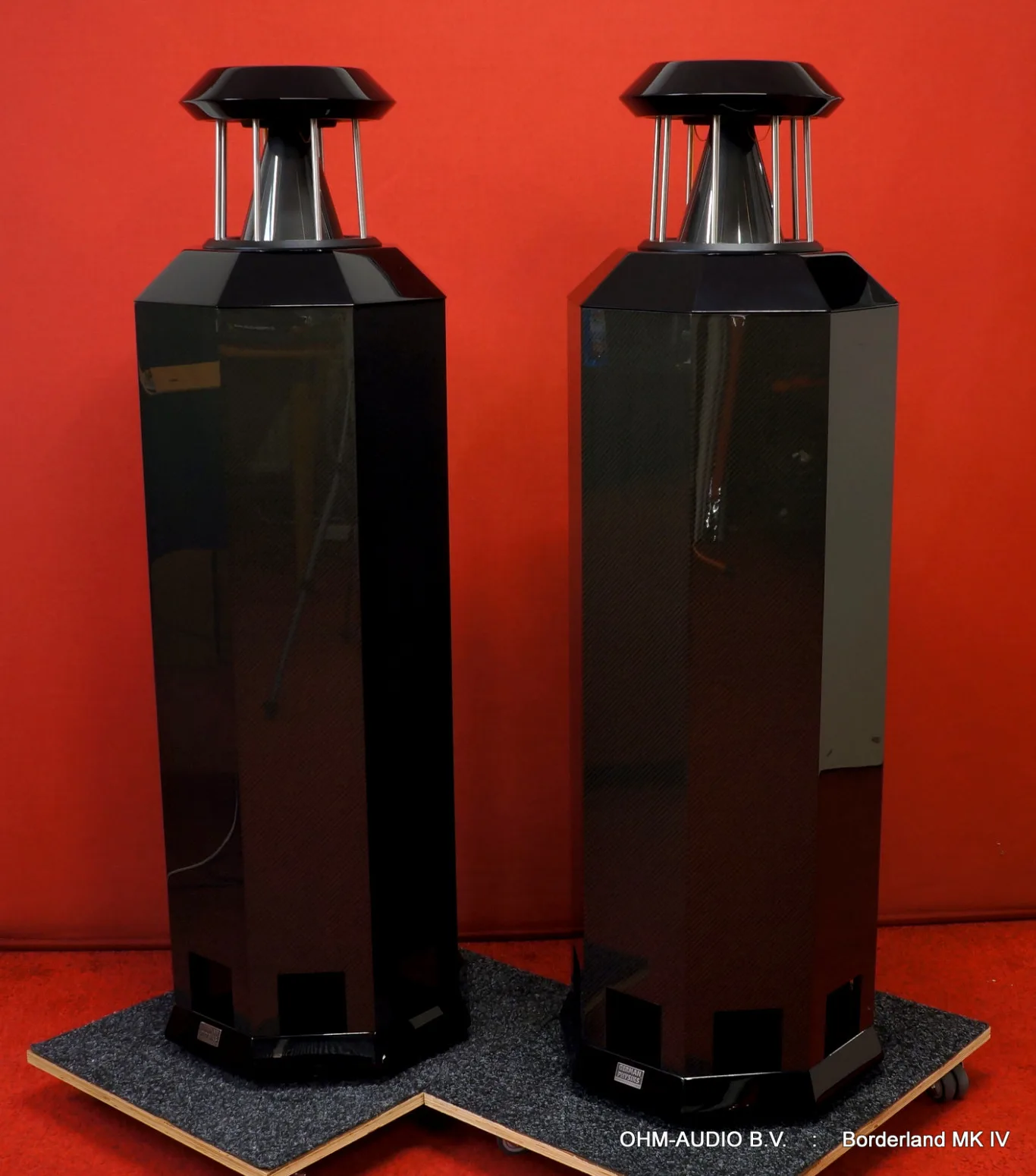 German Physiks Borderland the Carbon MKIV, High End Runstrahler 2-Wege Lautsprecher : Verkauft