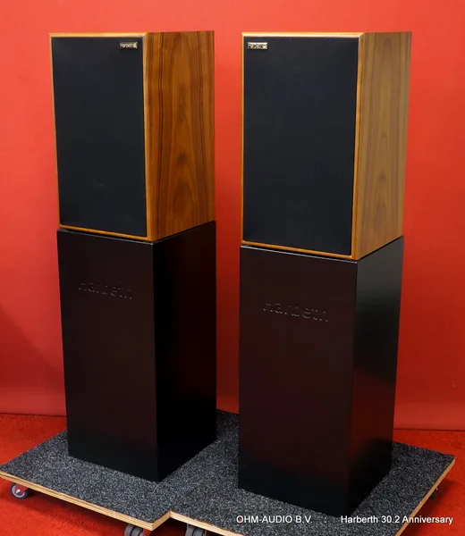 Harbeth 30.2 40th Anniversary Walnoot, Nieuwstaat, Inclusief Originele Verpakking : SOLD