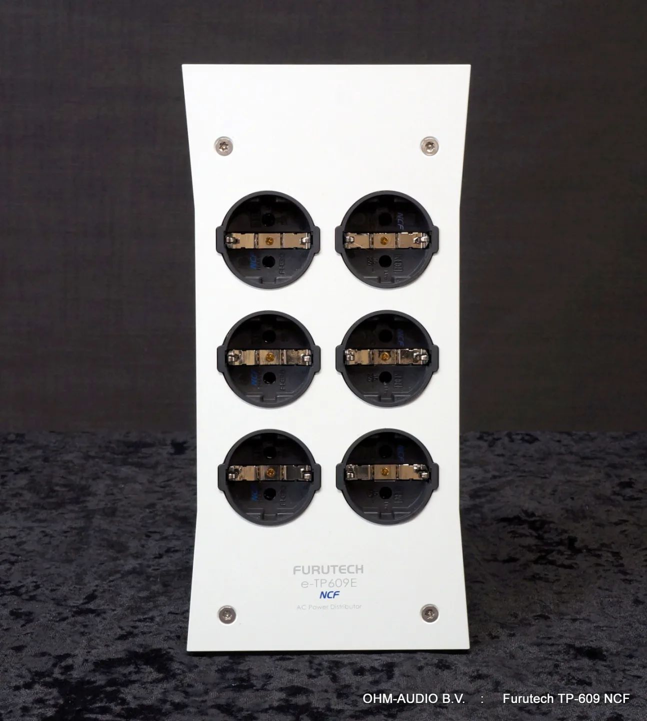 Furutech e-TP609E NCF, High End Non-Filtering Power Distribution Box, Like New : SOLD