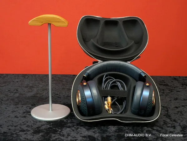 Focal Celestee, Casque fermé, Avec support, Occasion, Boîte d'origine : VENDU