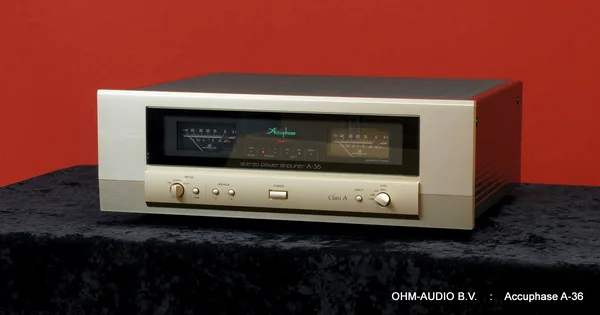 Accuphase A-36, Amplificateur de Puissance Classe A, État Neuf, Emballage d'Origine Inclus : VENDU vers la France