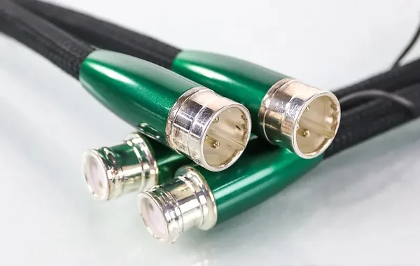 AudioQuest Earth XLR, 2.0 Meter, Gebalanceerde Analoge Interlink, Incl OVP : SOLD