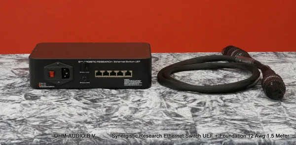 Synergistic Research Ethernet Switch UEF Including SR Foundation 12 AWG Powercord : SOLD