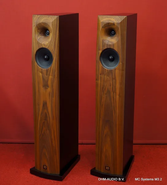 MC Systems M3.2, Nussbaum-Ausführung, Neuzustand, Junge Occasion : SOLD