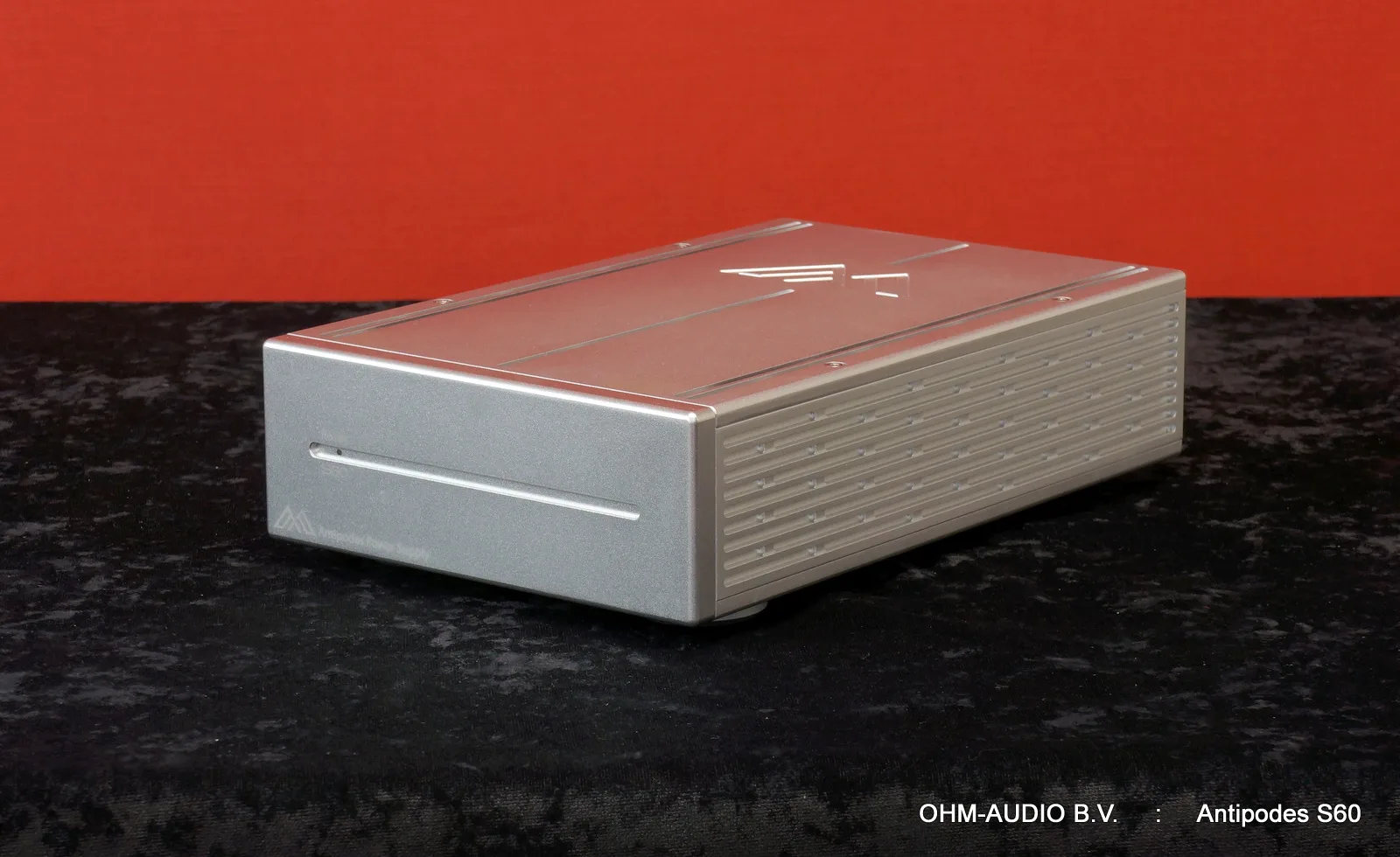 Antipodes S60 Audiograde Power Supply, Silver, Originele Verpakking, Occasion : SOLD