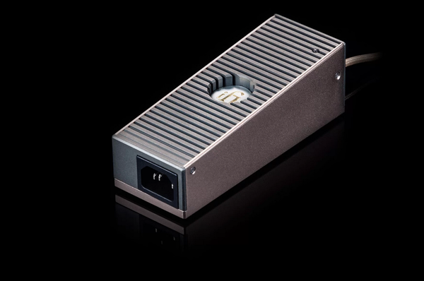 iFi Audio iPower Elite, Schnelles und stilles externes Netzteil für Audio-/Videogeräte, 5V/12V/15V/24V