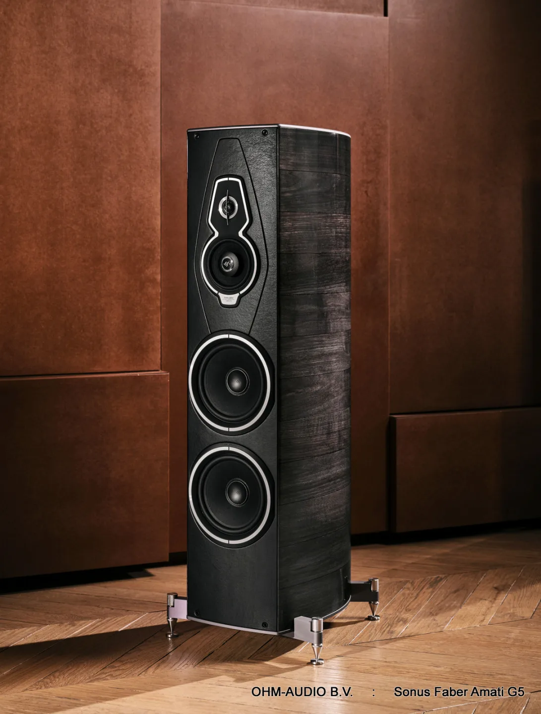 Sonus Faber Amati G5, Erhältlich in Graphite Wood, Wenge Wood oder Red Wood