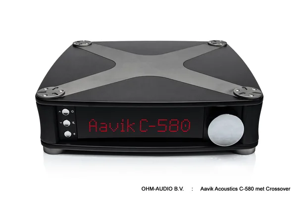 Aavik Acoustics C-580 Analoge Voorversterker incl Analoge Actieve Crossover : SALE