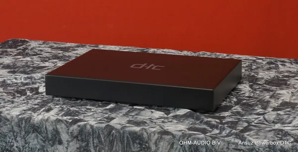 Ansuz Acoustics PowerBox D-TC, Alimentation pour câblage Ansuz à partir du niveau D et supérieur : SOLD