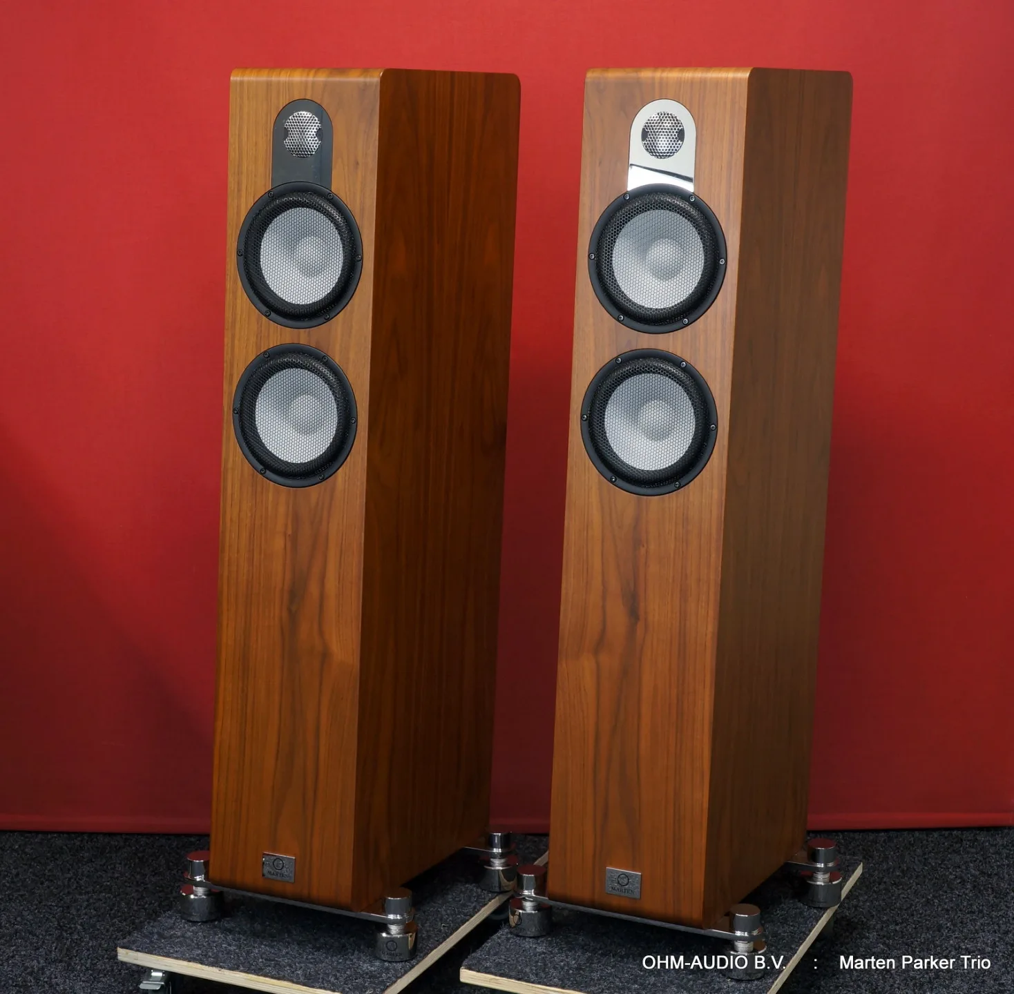 Marten Design Parker Trio, Matte Walnut, Nieuwstaat en Compleet : Gereserveerd