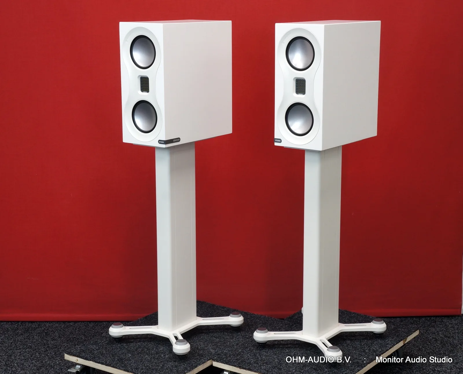 Monitor Audio Studio, Standmount Luidsprekers incl. Stands, Zeer goede staat & Compleet, Occasion