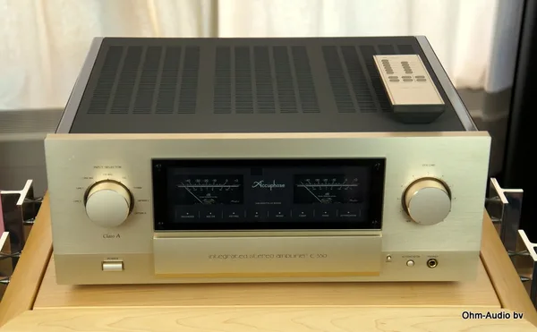 Accuphase E-550 : SOLD to The Netherlands
