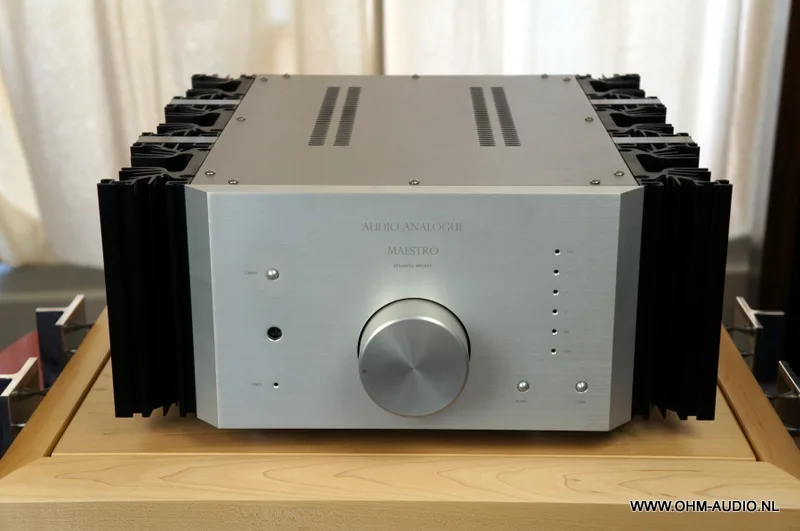 Audio Analogue Maestro + Power Update : VENDU aux Pays-Bas
